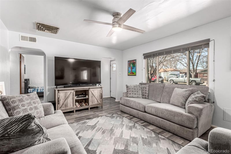 9320 High St, Thornton, CO 80229