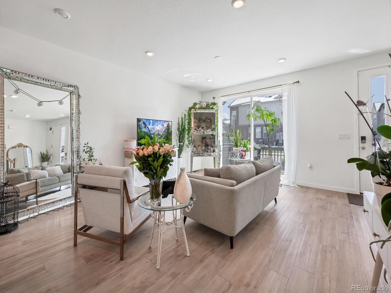 7346 Asbury Dr, Denver, CO 80227