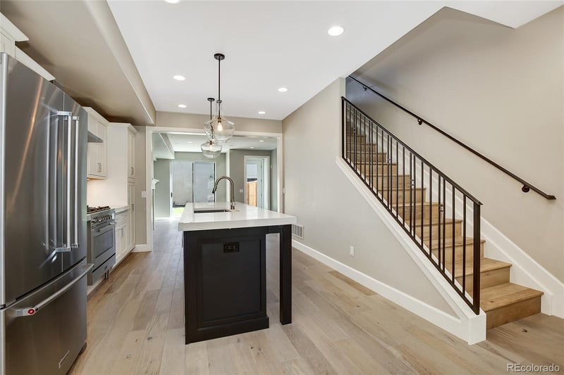 1686 Grant St, Denver, CO 80210