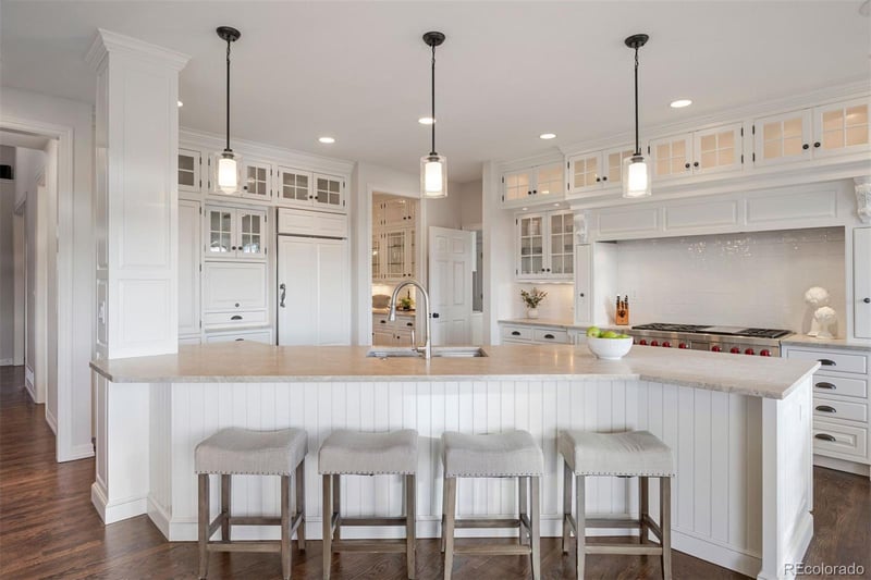 7233 Niagara Cir, Centennial, CO 80112