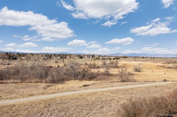 7233 Niagara Cir, Centennial, CO 80112