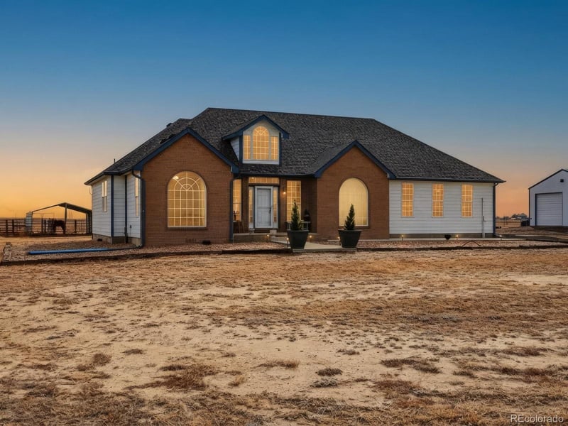 3374 County Road P, Wiggins, CO 80654