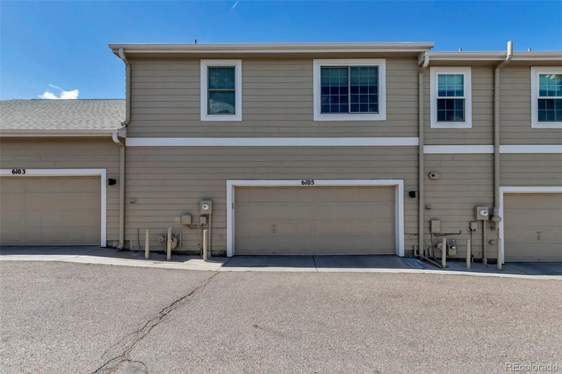 6105 Trailhead Rd, Highlands Ranch, CO 80130