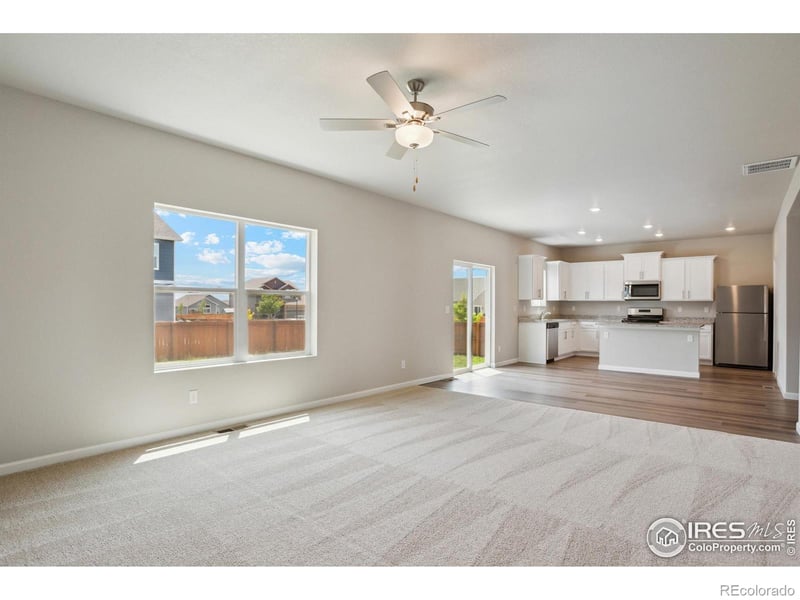 962 Cascade Falls St, Severance, CO 80550