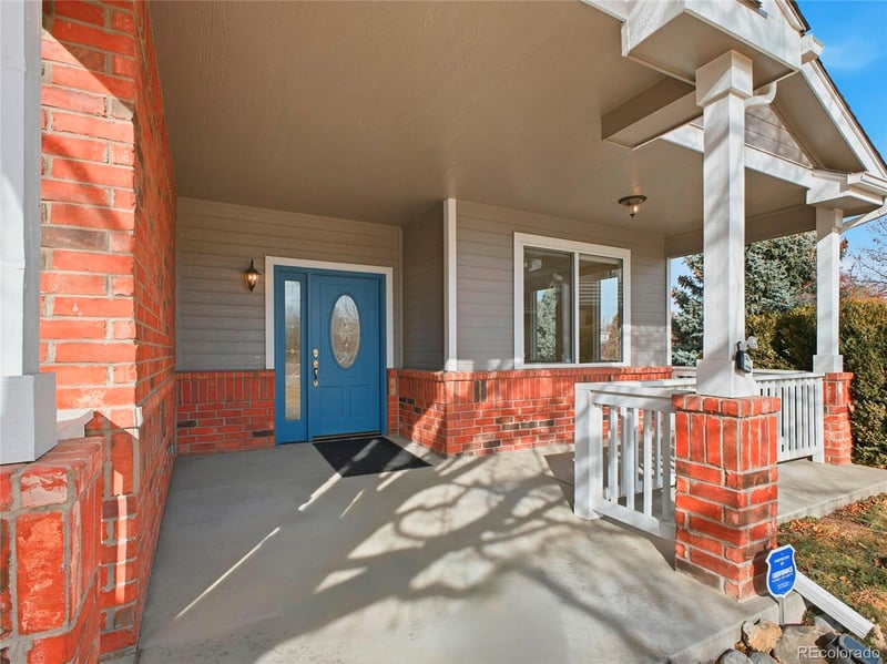 15879 62nd Pl, Golden, CO 80403