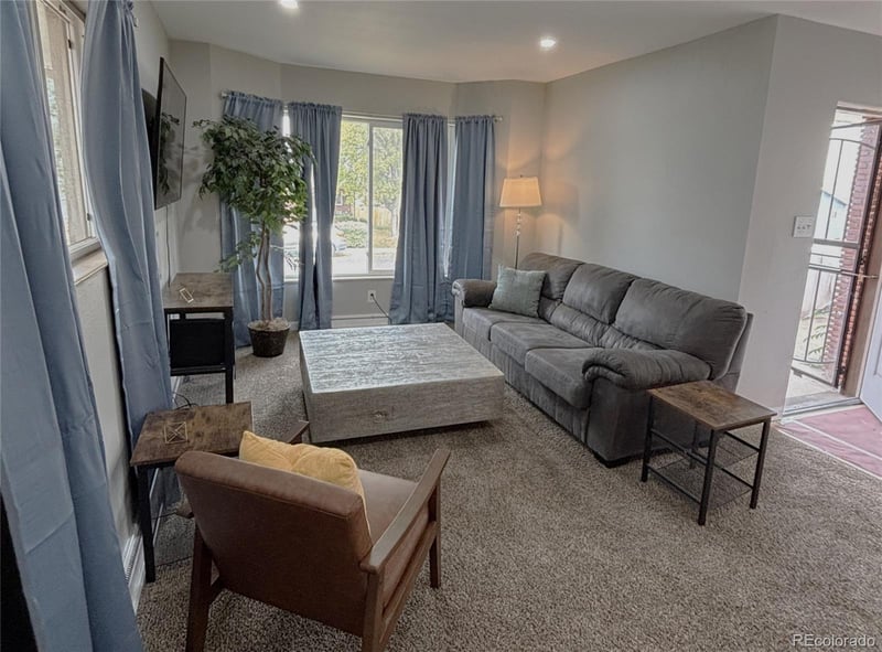 2200 Moffat Pl, Denver, CO 80221