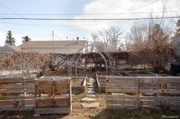 5556 Elmwood St, Littleton, CO 80120