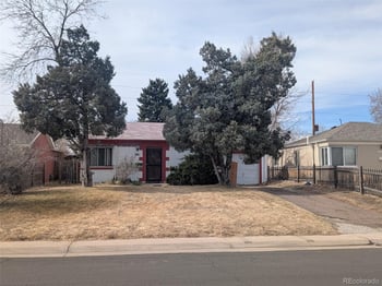 2925 Pontiac St, Denver, CO 80207