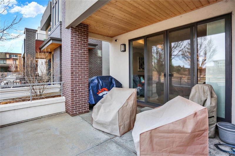 31 Oneida Ct, Denver, CO 80230