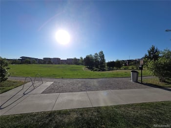 31 S Oneida Ct, Denver, CO 80230