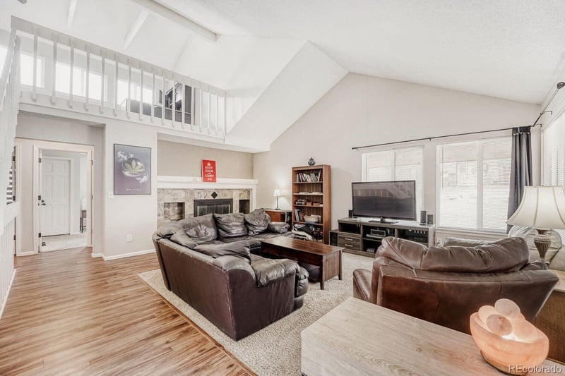 200 Dearborn Cir, Aurora, CO 80012