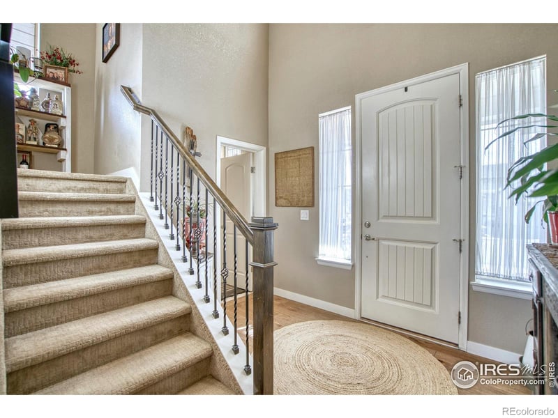 810 Ranchhand Dr, Berthoud, CO 80513