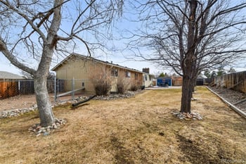 10289 Saratoga Pl, Littleton, CO 80127