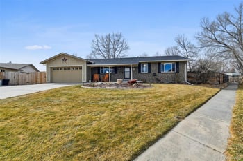 10289 Saratoga Pl, Littleton, CO 80127