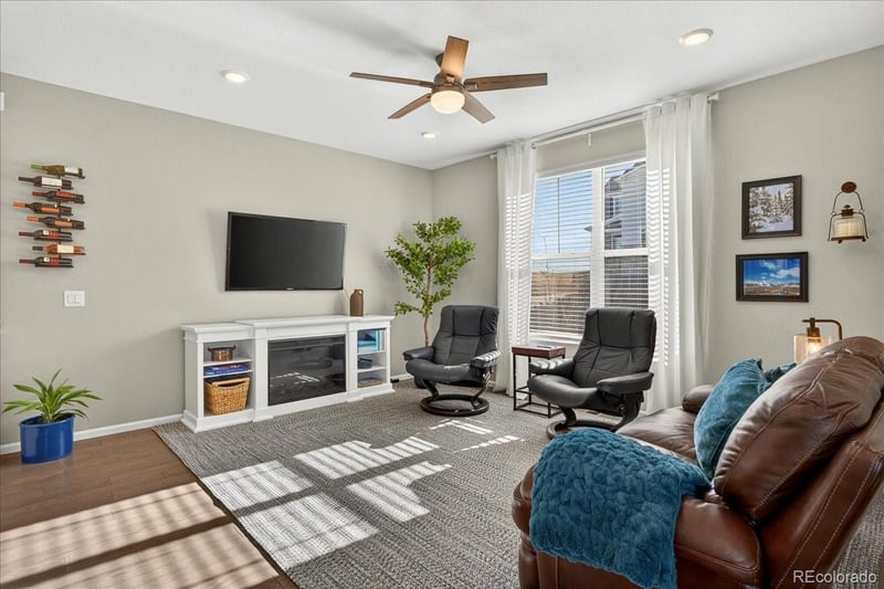 9793 Banner Peak Loop, Littleton, CO 80125