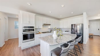 23921 Minnow Dr, Aurora, CO 80016