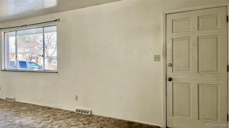 7464 Louisiana Ave, Lakewood, CO 80232