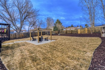 922 Park View St, Castle Rock, CO 80104