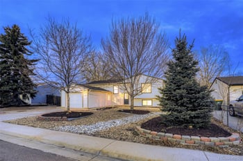 922 Park View St, Castle Rock, CO 80104