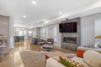 1322 Pearl St, Denver, CO 80210