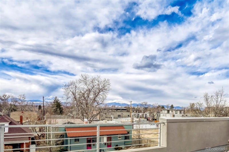 1322 Pearl St, Denver, CO 80210