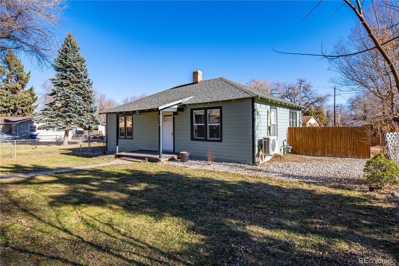 830 6th St, Canon City, CO 81212