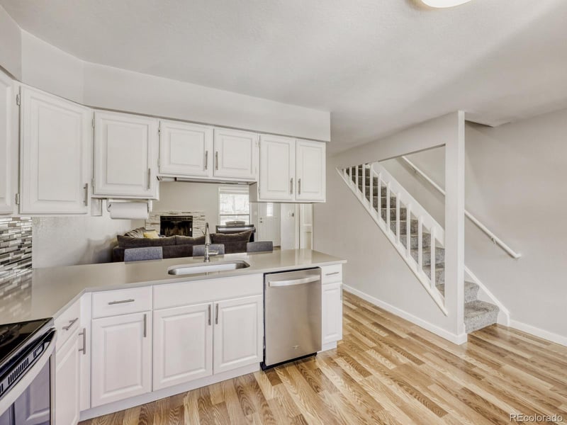 1109 8th St #9, Golden, CO 80401