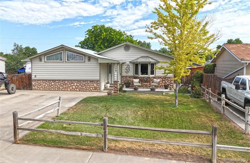 206 Rangely Ave, Rangely, CO 81648
