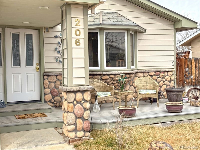 206 Rangely Ave, Rangely, CO 81648