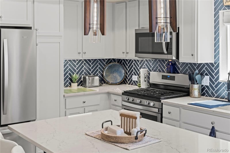 1158 Oak Cir, Lakewood, CO 80215