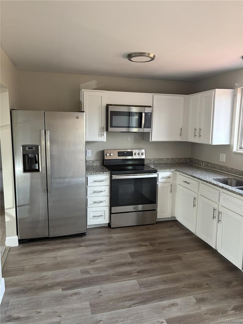 1186 Norfolk St, Aurora, CO 80017