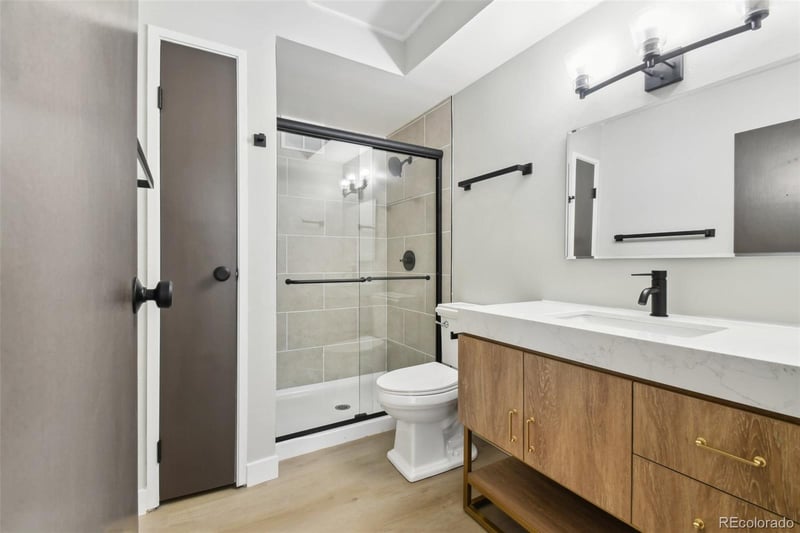 13635 Bates Ave #205, Aurora, CO 80014