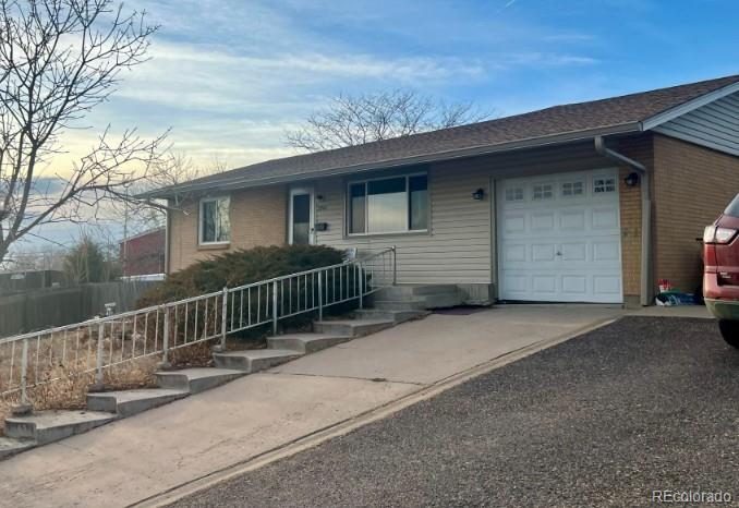 7901 Linda Cir, Denver, CO 80221