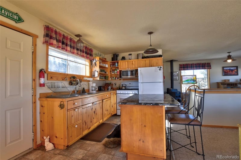 201 Bronco Cir, Como, CO 80432