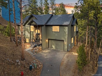 3109 Moonshadow Ln, Evergreen, CO 80439