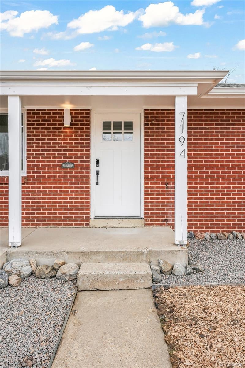 7194 68th Ave, Arvada, CO 80003