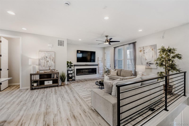 20970 Quincy Dr, Aurora, CO 80015