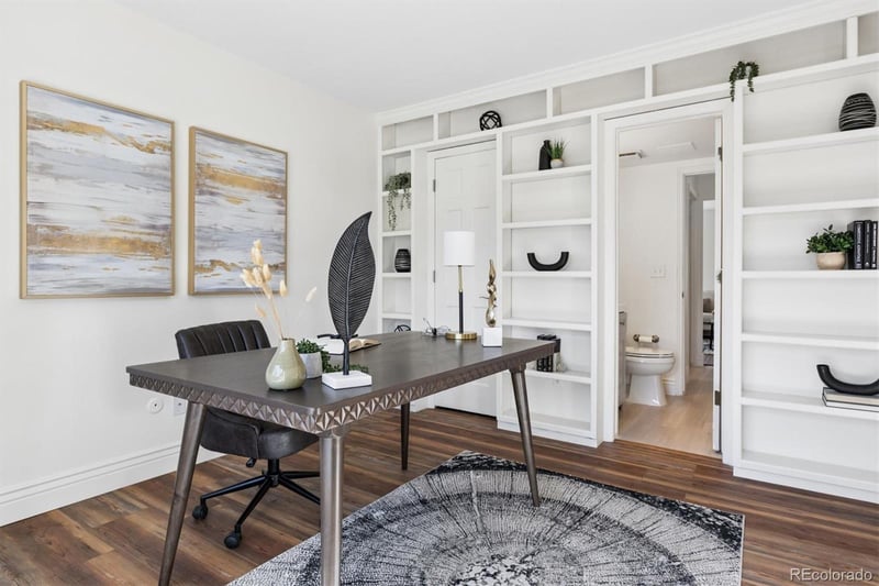 8869 Mineral Pl, Centennial, CO 80112