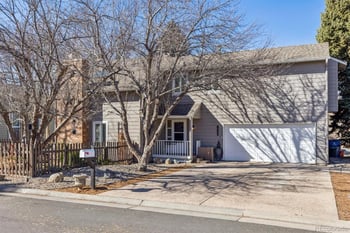 805 Peakview Cir, Littleton, CO 80120