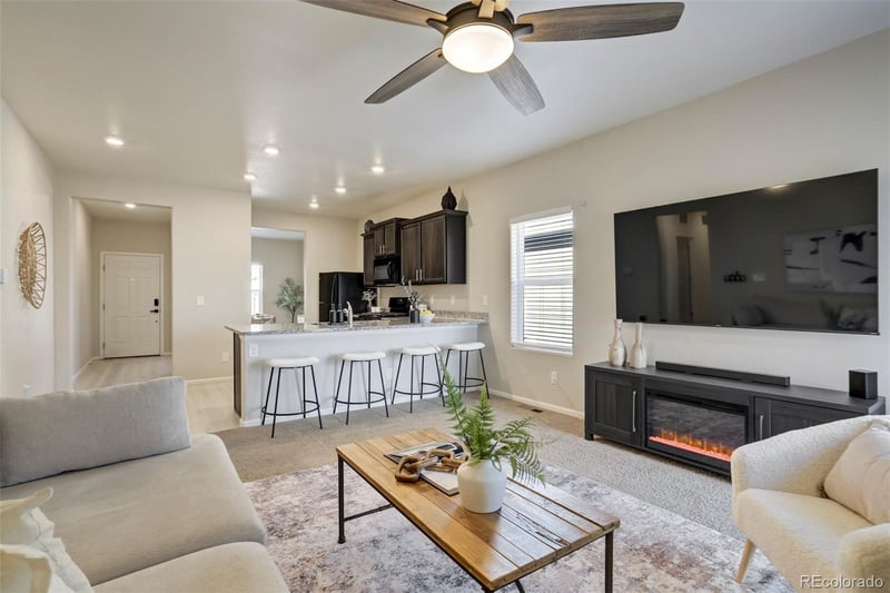 9743 Borderpine Way, Colorado Springs, CO 80925