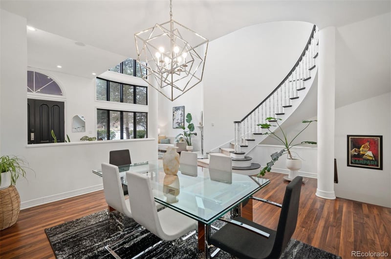 270 Cook St, Denver, CO 80206