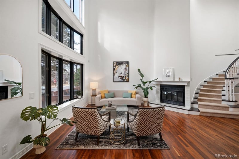 270 Cook St, Denver, CO 80206