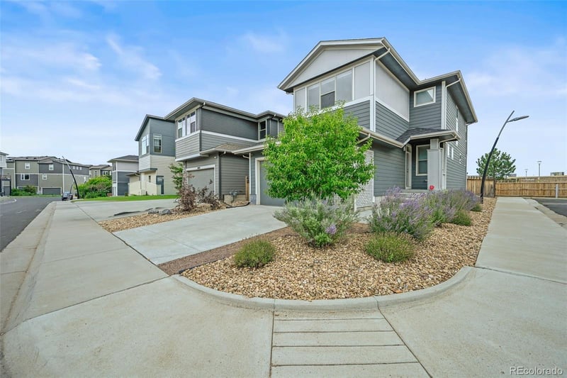 2880 69th Ave, Denver, CO 80221