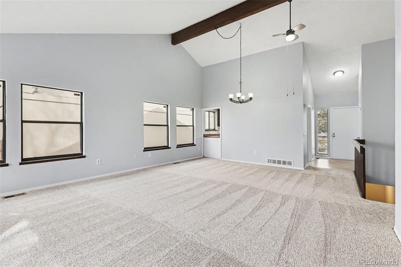 1405 Victor St, Aurora, CO 80012