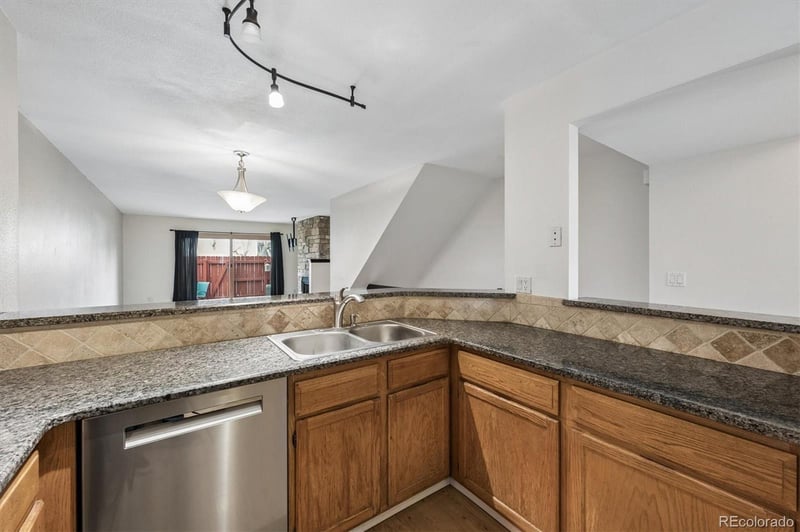 7476 Arkansas Ave #35-05, Denver, CO 80231