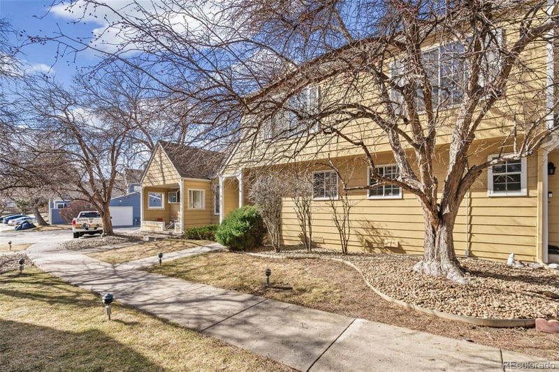 1937 Balsam St, Lakewood, CO 80227