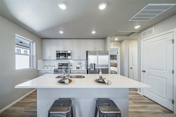 46511 Gold Prairie Dr, Bennett, CO 80102