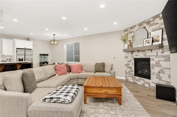 19412 88th Ave, Arvada, CO 80007