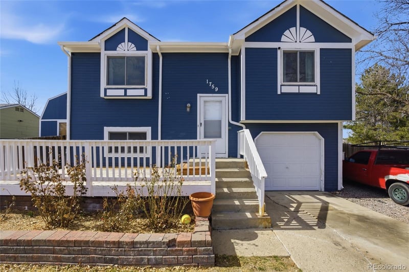 1759 Sunset St, Longmont, CO 80501