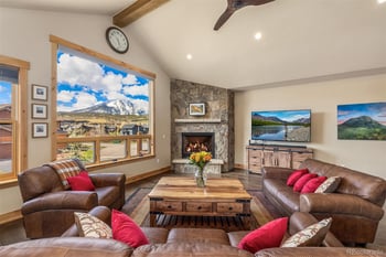 468 Fly Line Dr, Silverthorne, CO 80498